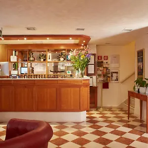 3* Hotell Commercio & Pellegrino
